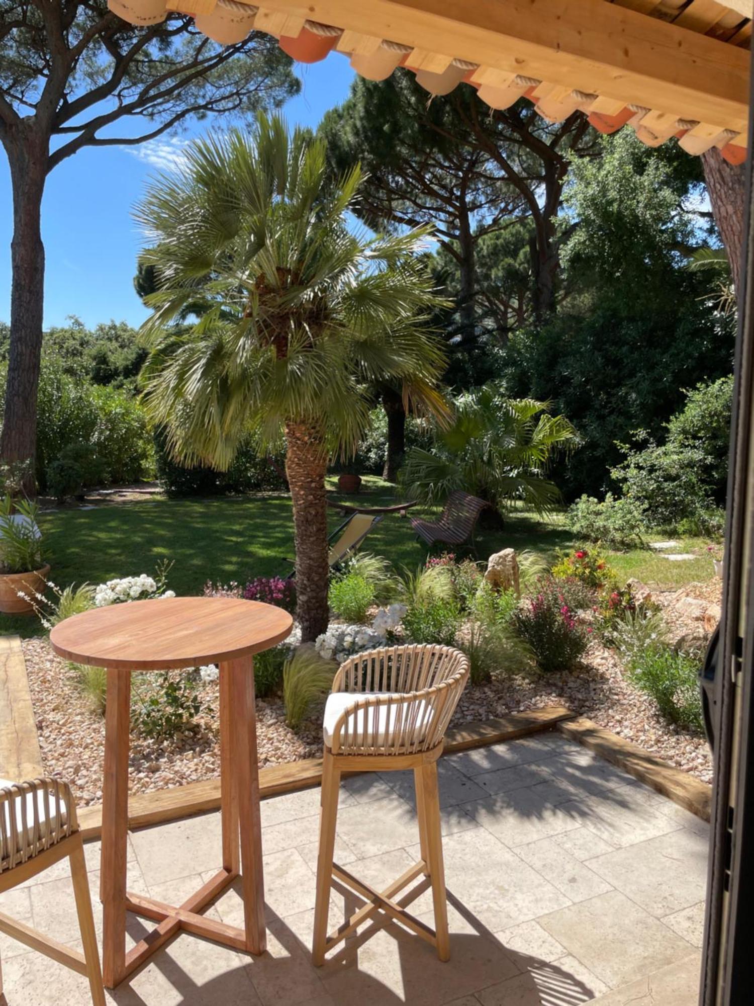 La Beluga Hotel Sainte-Maxime Bagian luar foto